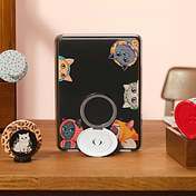Pretty Kitty &mdash; MagSafe PopGrip image number 5